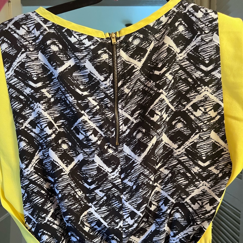 CHARMING CHARLIE DRESS - Picture 2 of 5